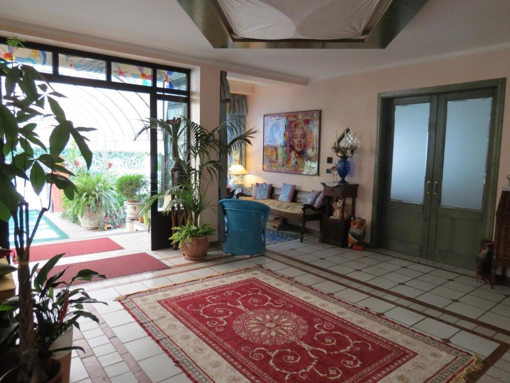 Hotel Kyrton Φόρτε ντε Μάρμι Εξωτερικό φωτογραφία
